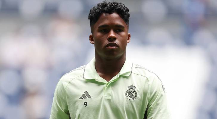 اندريك يتمسك بالبقاء في ريال مدريد رغم عدم الاعتماد عليه
